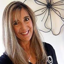 33 Best Hair Color Ideas For Women Over 50 Hair Color Auburn Cool Hair Color Hair Color For Fair Skin