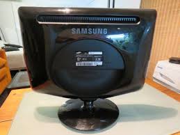 Askıaparatı #duvaramontaj lcd led tv duvar askı aparatı nasıl takılır montaj nasıl yapılır. Arka Panelde Vida Yeri Olmayan Lcd Yi Nasil Duvara Baglarim