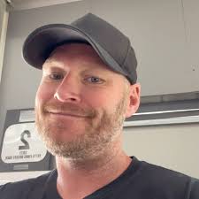 Hey guys, final call for anyone needing some work done before the Christmas  break. We have slots left so reach out and we will get you sorted before  Santa 🎅 rolls in