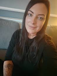 In this episode of Gold Ribbon Conversations 🎗we are joined by Ella  Farrell, a young woman who is beginning to reflect