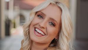 Fundraiser for Daisy Kent by Adeline Kent : Help my sister Daisy heal!