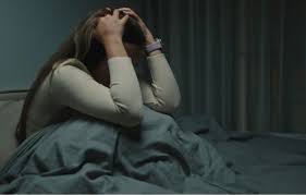 Ansiedade Noturna: 7 Sinais que Você Não Deve Ignorar