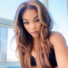 Tara Wilkerson's Instagram, Twitter & Facebook