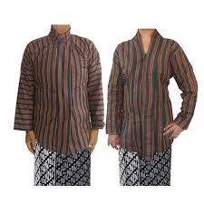 Pada acara tertetu suku jawa tak luput mengenai teknik dan cara membuat baju kebaya sangat sederhana. Sarimbit Lurik Baju Adat Tradisional Jawa Kebaya Surjan Shopee Indonesia