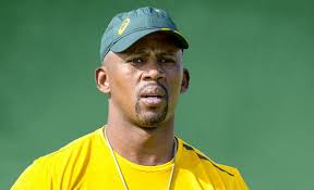 Famous Faces Bookings