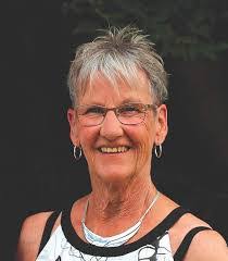 Sue Whitfield's Instagram, Twitter & Facebook