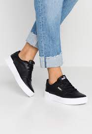 Рейтинг — 4.6 из 5 на основании 12423 оценок. Puma Carina Sneaker Low Black White Silver Schwarz Zalando De