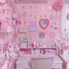 ℳ ℐ 𝒰 on instagram つくえ ୨୧ ୨୧ 壁に貼ってるものはほぼ百均 pink room daiso kawaii room pink living room decor pastel pink aesthetic