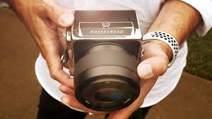 Swedish camera maker inspiring creators since 1941. Hasselblad 907x Hands On First Impressions Youtube