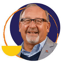 Tracy Strobel's Instagram, Twitter & Facebook