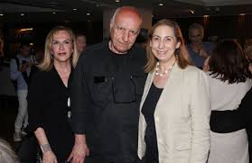 Ευη κυριακοπουλου, διονυσησ σαββοπουλοσ, ασπα σαββοπουλου ρικα βαγιαννη, κατερινα σγουρα ζετα μακρη, ηλιασ σκουρτησ, γιασμιν οικονομοπουλου Elena Akrita Poioi Bre8hkan Sthn Paroysiash Toy Neoy Ths Biblioy Znews