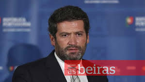 He founded the party chega in april 2019. Diario As Beiras Andre Ventura Multado Em Mais De 400 Euros Por Discriminar Ciganos