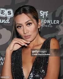 Brigitte Saunders's Instagram, Twitter & Facebook