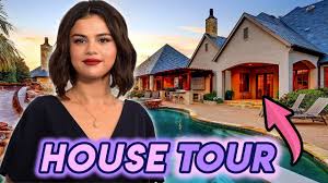 Via presley ann/getty images for haus laboratories blonde via presley ann/getty images for haus laboratories. Selena Gomez House Tour 2019 Where Her And Justin Would Hang Out Youtube