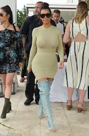 Kim Kardashian Wears Tight Beige Dress To Revolve Hamptons Party Kardashian Style Fashion Kim Kardashian