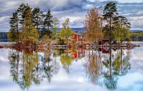 Free download sweden in high definition quality wallpapers for desktop and mobiles in hd, wide, 4k and 5k resolutions. Wallpaper Lake House Reflection Sweden Images For Desktop Section Priroda Download