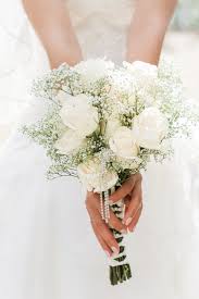 The combination of white roses and blue flowers in this beautiful bouquet. Pin On Bouquet Inspiration