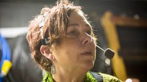 Interpreters help blind experience holiday sights