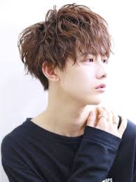 インスタで話題 ハイスパイラルパーマ front スパイラルパーマ メンズ メンズ ヘアスタイル メンズ パーマ