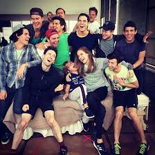 Allison Williams Talks Going Drag For Peter Pan Allison Williams Peter Pan Dc Legends Of Tomorrow