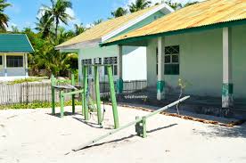 Ibu kota kabupaten ini terletak di kota bulukumba. Jelajah Keluarga Suwanto Jelajah Pulau Liukang Loe Kesederhanaan Yang Bersahaja