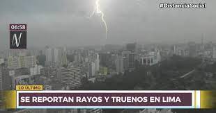 Truenos inusuales se reportaron la mañana de este lunes en la ciudad de lima. Rayos Y Truenos Cayeron En Lima Por Que Ocurrio El Fenomeno Canal N