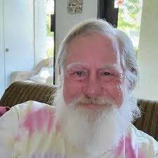 Steven Eads🌈🖤❤️ (@eads_steven)