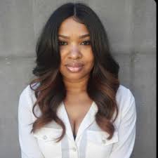 Chanda Lee's Instagram, Twitter & Facebook