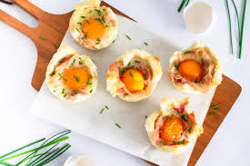 Ontbijt Quiches Met Ei En Spek Recept De Kokende Zussen
