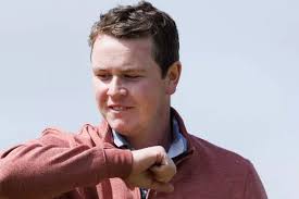 Bob MacIntyre hounded by irate golf fan as rowdy heckler gives him stick  both barrels amid rising gambling issue