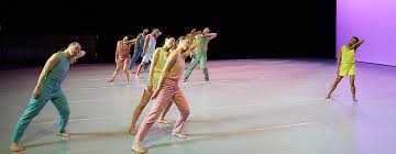 They trace their roots to german and austrian folk dance up through viennese ballrooms and into modern ballroom competitions. Sasha Waltz Guests Dance Terry Riley S In C Wise Music Classical