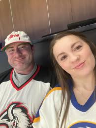 Intern Spotlight 🔦 Dr. Bronwyn Butuk, DO Where did you grow up: Meridian,  ID Med school: Idaho college of Osteopathic Medicine Something you love  about fam med: I love the continuity of