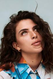 Mae Muller Shares Her Ultimate Dating Tips