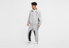 Available with next day delivery. Nike Nba Brooklyn Nets Courtside Tracksuit Flat Silver Price 117 50 Basketzone Net