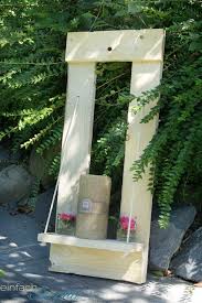 Tinker With Twercs Diy With Pallets Garden Decoration Pinnerish Holzgitter Garten Deko Dekoration