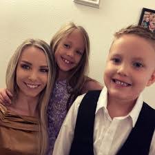 Emily Cress's Instagram, Twitter & Facebook