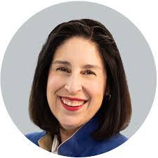 Daniel Kohnen's Instagram, Twitter & Facebook