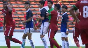 Nantikan perlawanan hebat antara malaysia bertemu indonesia dalam perlawanan separuh akhir sukan sea kuala lumpur pada 26 ogos 2017 di stadium shah alam pada jam 8.45 malam. Video Perlawanan Indonesia Vs Kemboja Berakhir Dengan Pergaduhan Football Tribe Malaysia