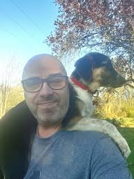 Happy Friday everyone 🤘🏻😀 It's sunny but still a bit chilly so I'm…