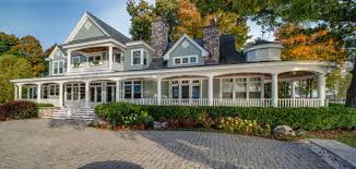 6325 Indian Garden Petoskey Mi 49770 Lhrmls 00617767 Lakehomes Com Lake House Waterfront Homes
