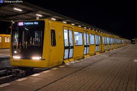 Ik17 Einheiten 1029 1031 In Honow Commercial Vehicle Train Metro Subway
