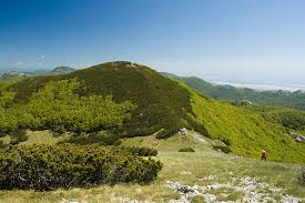 Polazak autobusa u 07:00 sati s južnog parkirališta gradskog poglavarstva u zagrebu. Turisticka Zajednica Grada Paga Nacionalni Park Sjeverni Velebit