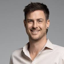 Overcoming imposter syndrome with padel