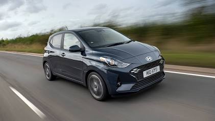 Small hatchbacks offer the lowest insurance rates. Source: Autotrader, cheapest cars to insure for new drivers uk