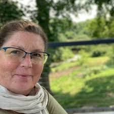 Elin Bergman på LinkedIn: This 100% solar community endured Hurricane Ian  with no loss of power and…