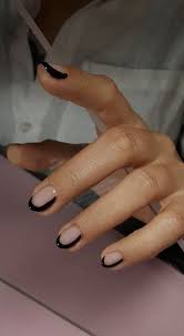 Long almond nails are feminine and can be styled however you like! 19 Almond Shaped Nails With Nail Art Ideas For Short Or Long Nails