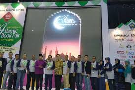 To reach a bigger audience, in 2014 indonesia book fair became indonesia international book fair (iibf) with saudi arabia as its first guest of honor country, followed by south korea in 2015 and malaysia in 2016. Indonesia Malaysia Promosikan Iibf 2016 Republika Online