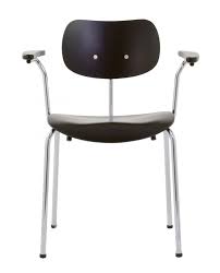 Der mehrzweckstuhl se 68, bekannt als „eiermann stuhl, ist der klassiker unter den mehrzweckstühlen. Se 68 Stuhl Wilde Spieth Wilde Spieth Se68