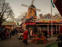 ‎hej och välkommen till liseberg! Liseberg Giant Candy Mk Themed Attractions