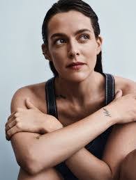 Olivia Malone's Instagram, Twitter & Facebook